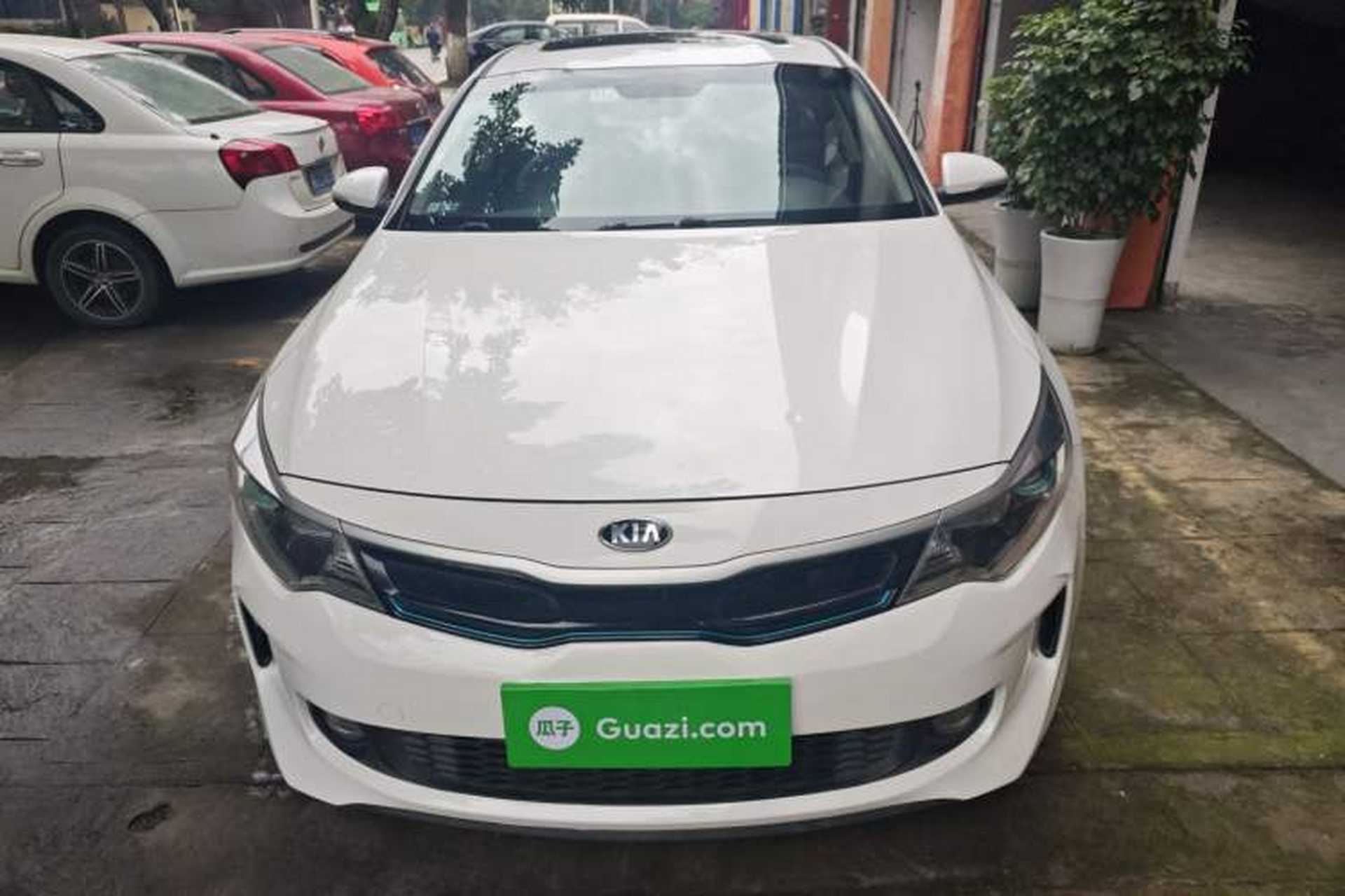 Used Kia K5 2016 2.0L Hybrid GLS Front