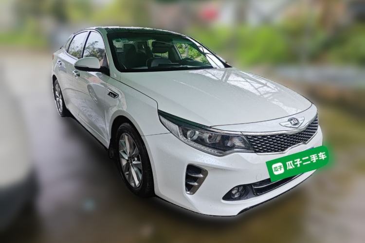 Used Kia K5 2016 1.6T Automatic LUX Front Right 45 Deg