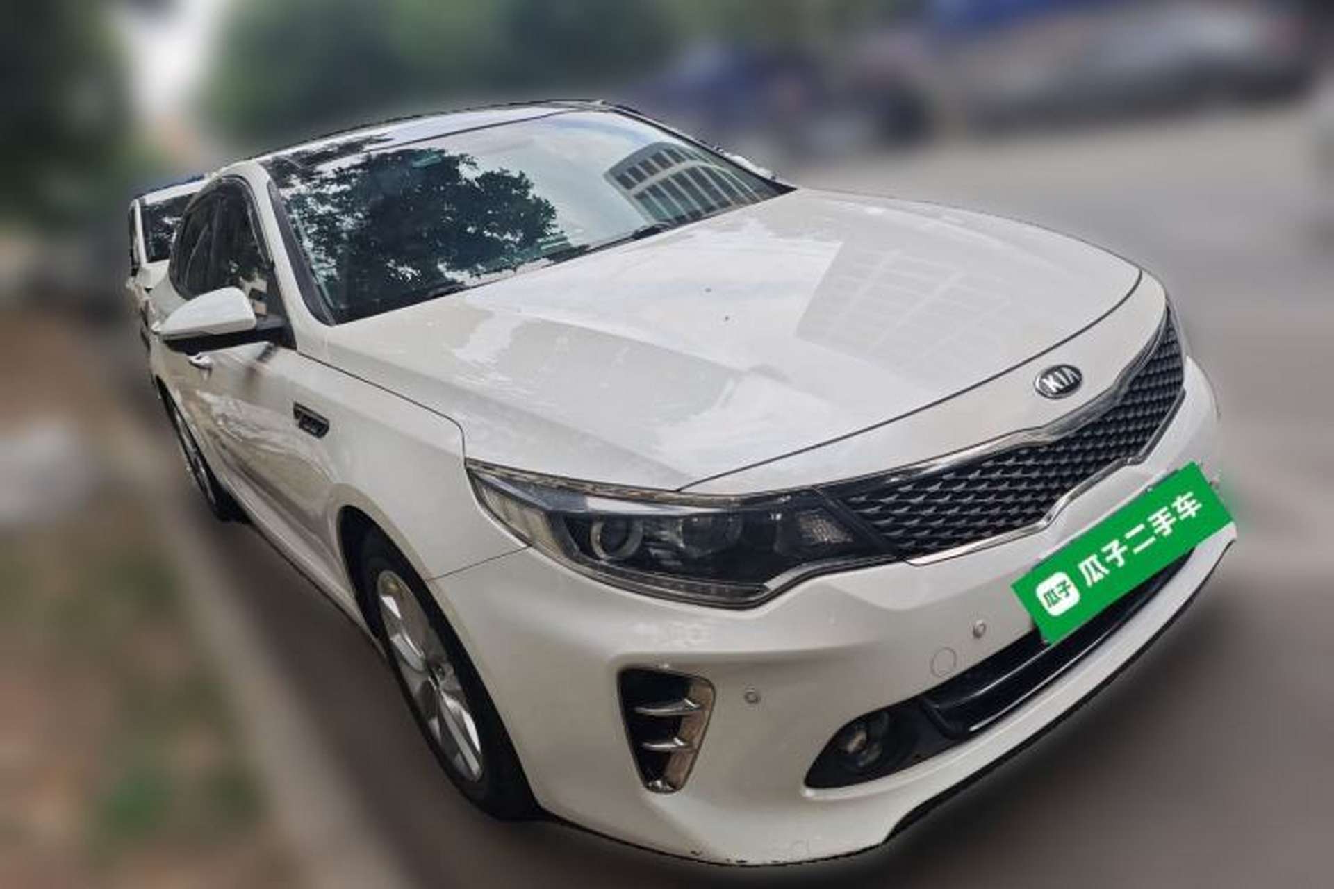 Used Kia K5 2016 1.6T Automatic LUX Front Right 45 Deg