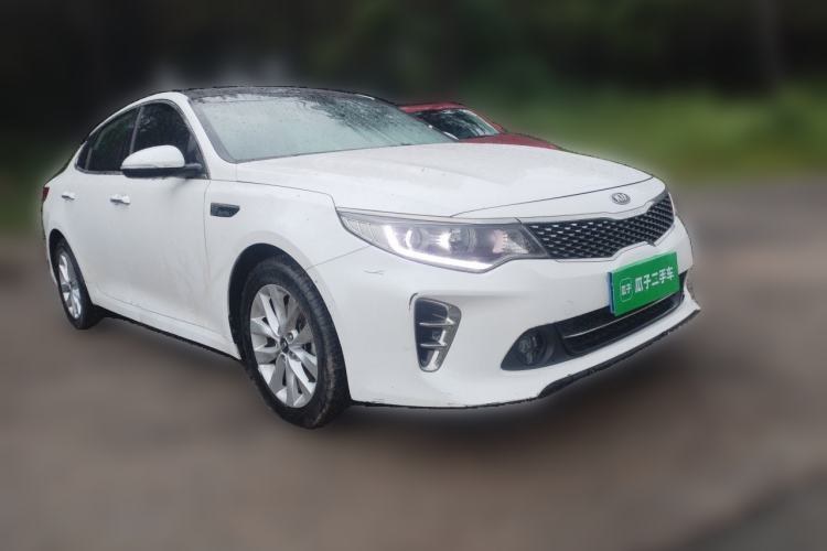 Used Kia K5 2016 1.6T Automatic LUX Front Right 45 Deg