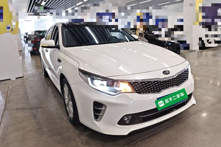 Used Kia K5 2016 1.6T Automatic LUX Front Right 45 Deg