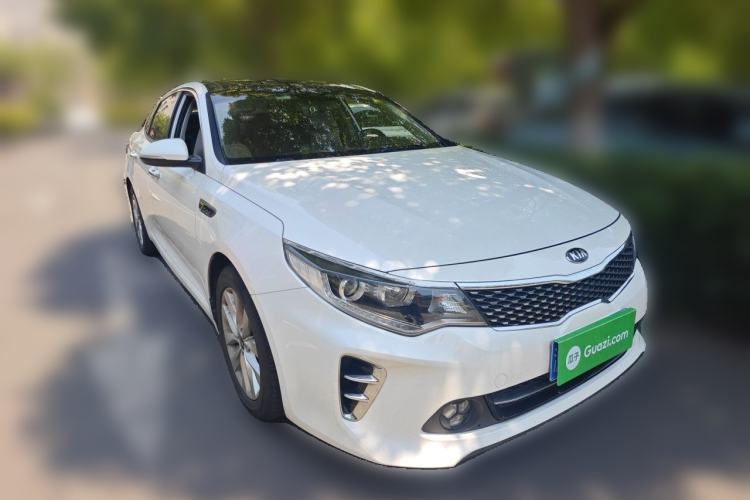 Used Kia K5 2016 1.6T Automatic LUX Front Right 45 Deg