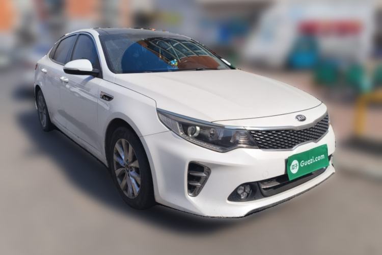 Used Kia K5 2016 1.6T Automatic LUX Front Right 45 Deg