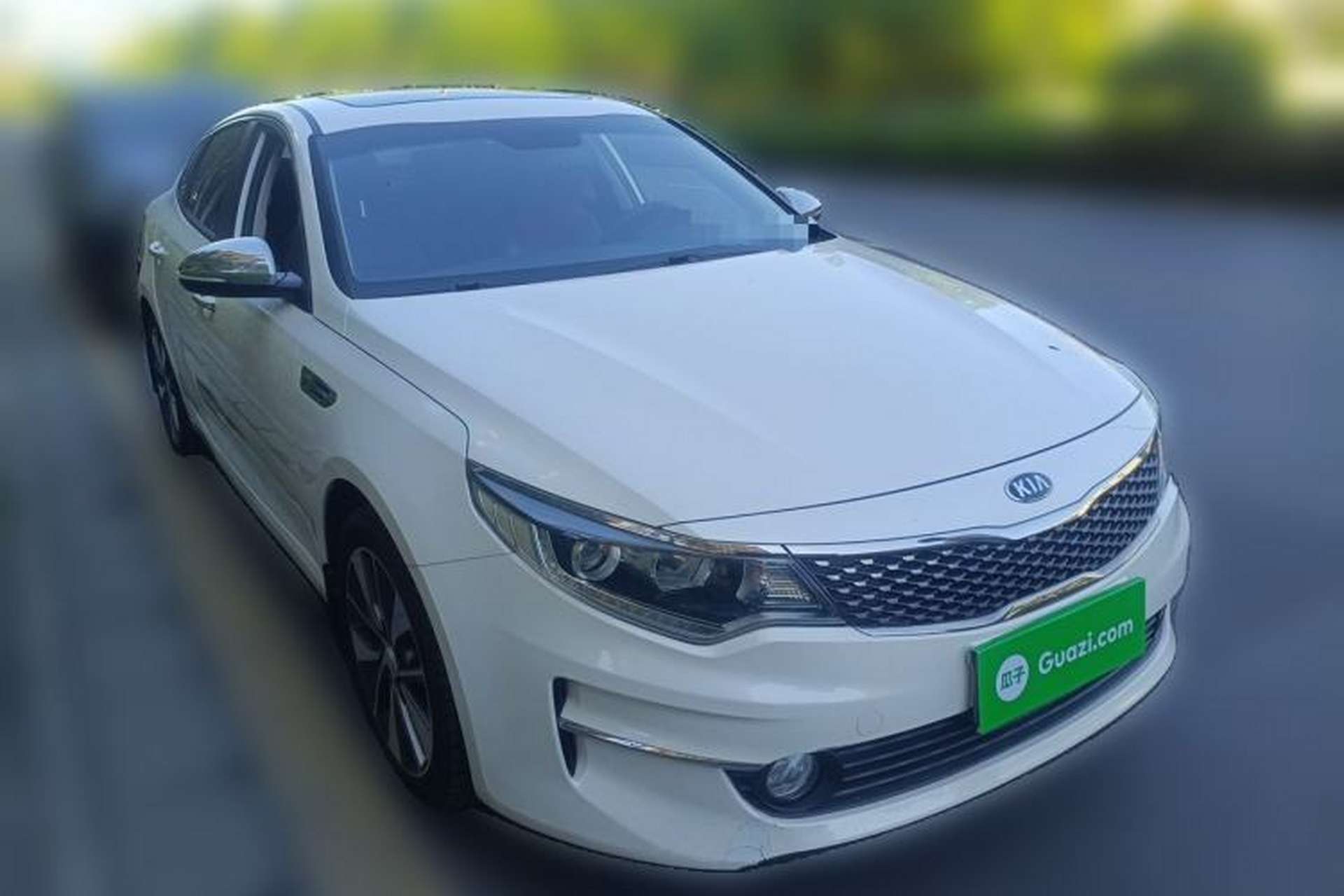 Used Kia K5 2016 2.0L Automatic LUX Front Right 45 Deg