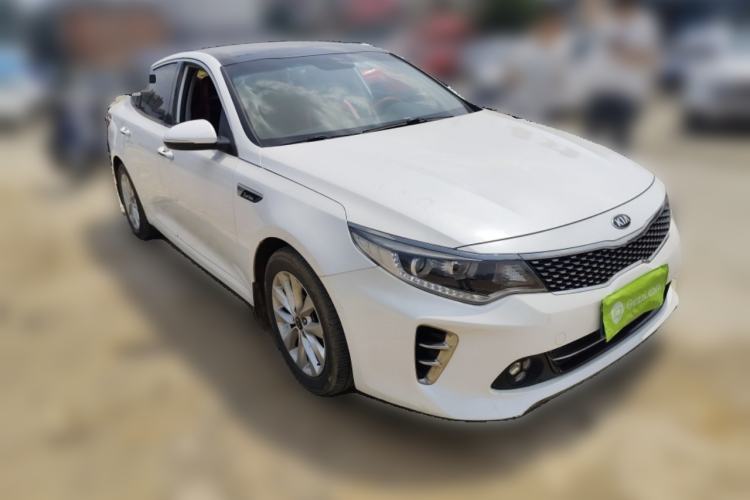 Used Kia K5 2016 1.6T Automatic LUX Front Right 45 Deg