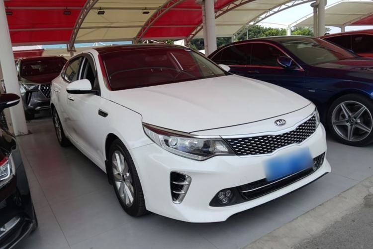 Used Kia K5 2016 1.6T Automatic LUX Front Right 45 Deg