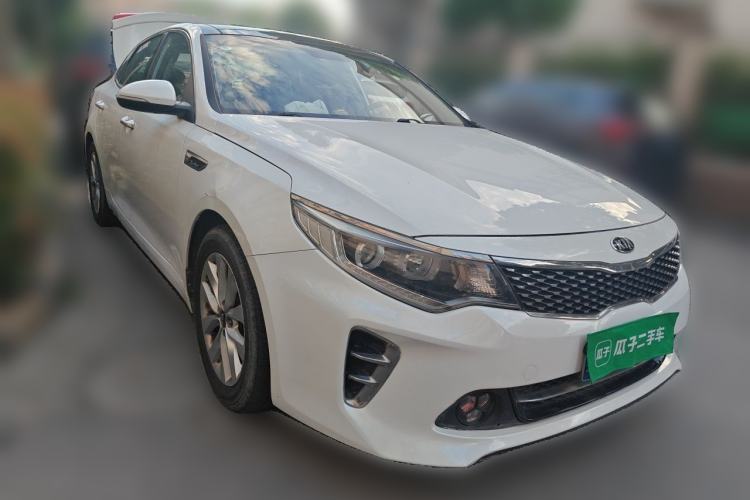 Used Kia K5 2016 1.6T Automatic LUX Front Right 45 Deg