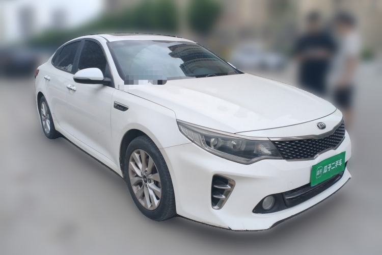 Used Kia K5 2016 1.6T Automatic LUX Front Right 45 Deg