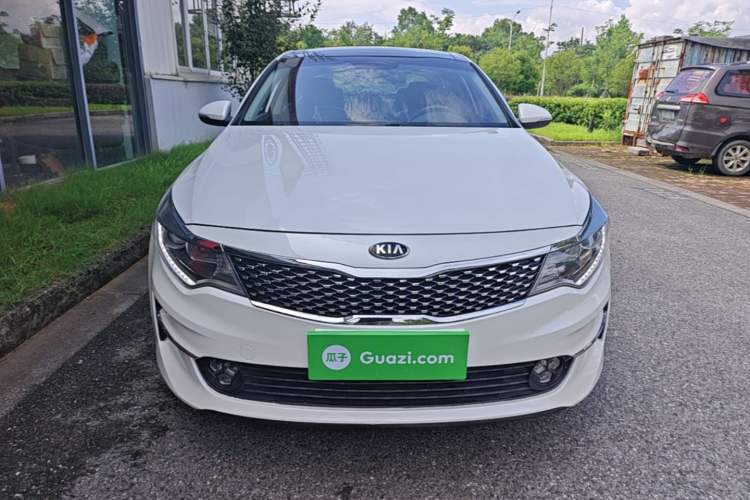 Used Kia K5 2016 2.0L Automatic LUX Front