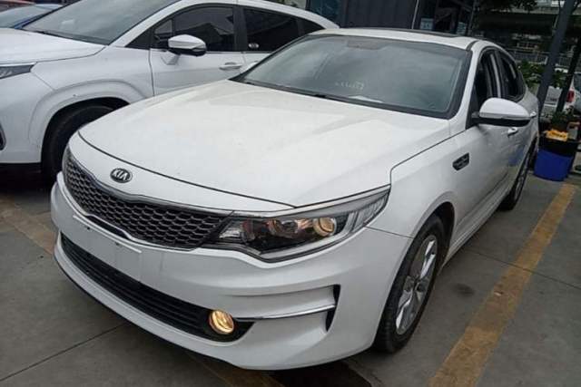 Used Kia K5 2016 2.0L Automatic GLS