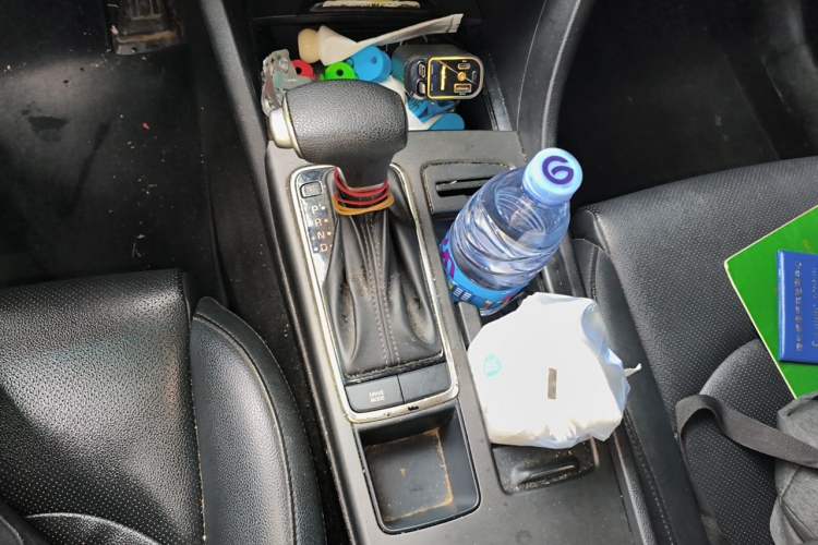 Used Kia K5 2016 2.0L Hybrid GLS Gear Lever