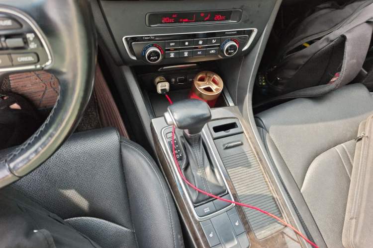 Used Kia K5 2016 2.0L Automatic LUX Gear Lever
