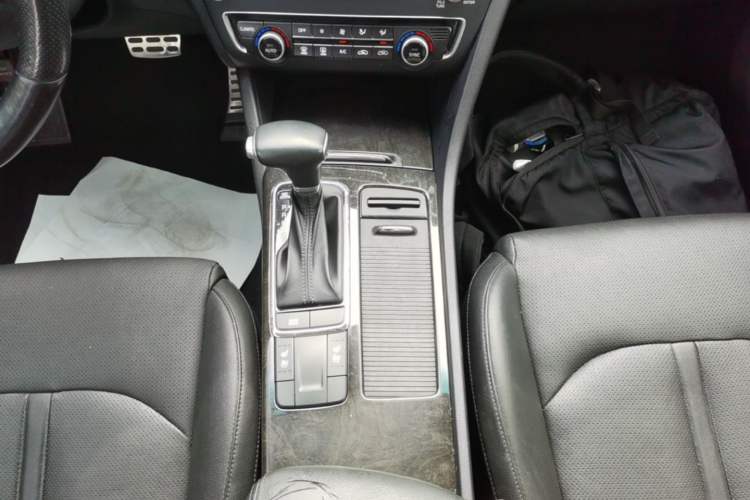 Used Kia K5 2016 1.6T Automatic PRM Gear Lever