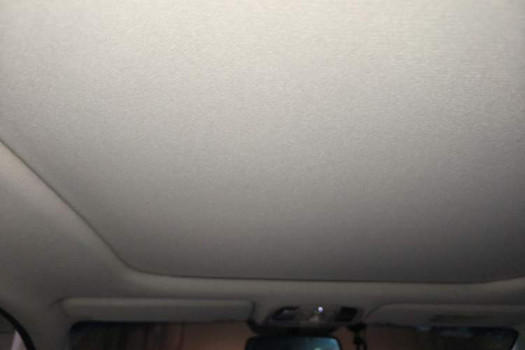 Used Kia K5 2016 1.6T Automatic LUX Headliner