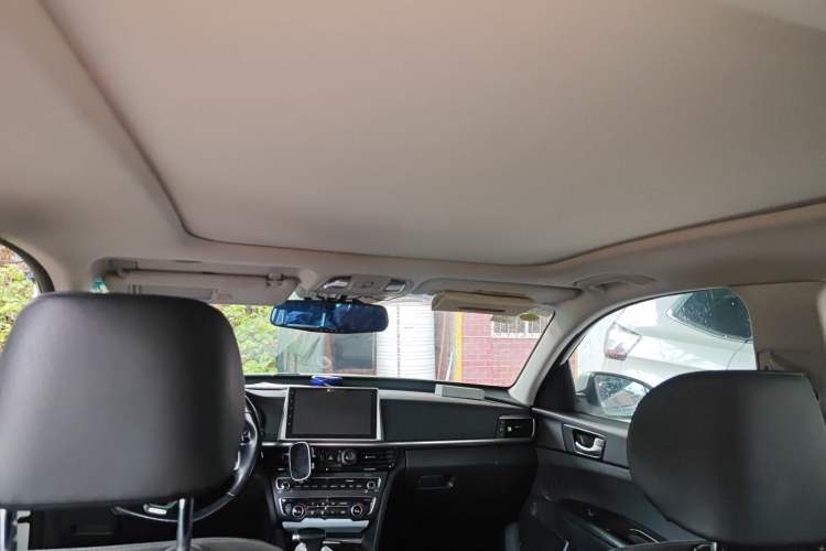 Used Kia K5 2016 1.6T Automatic LUX Headliner