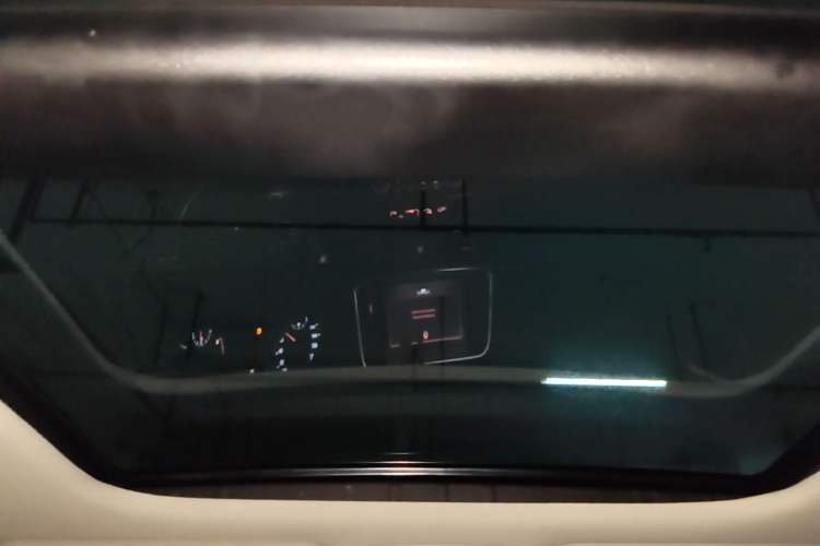 Used Kia K5 2016 2.0L Automatic LUX Headliner