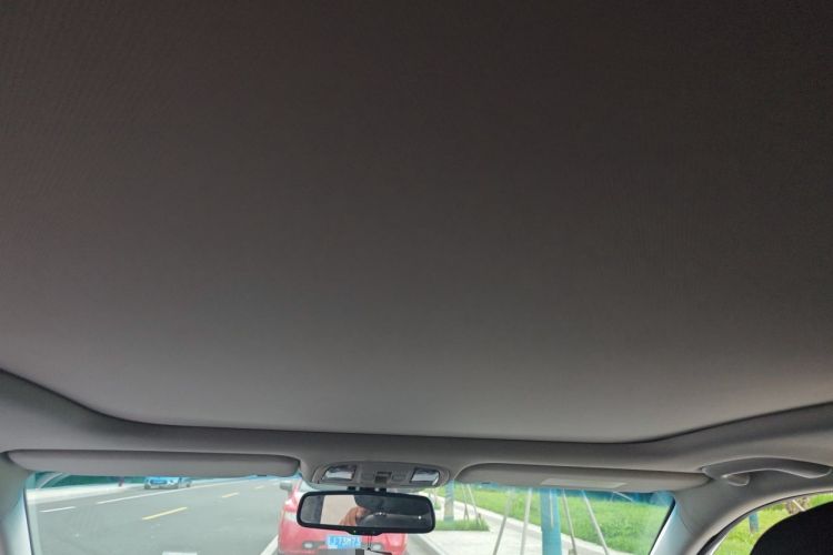 Used Kia K5 2016 1.6T Automatic LUX Headliner