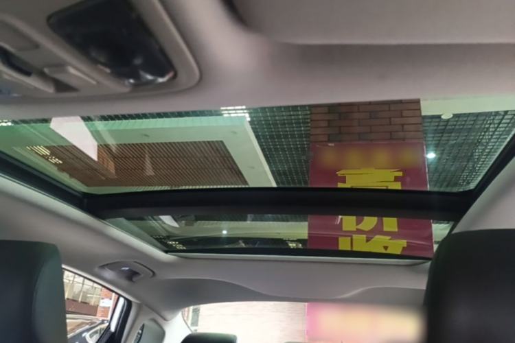 Used Kia K5 2016 1.6T Automatic LUX Headliner