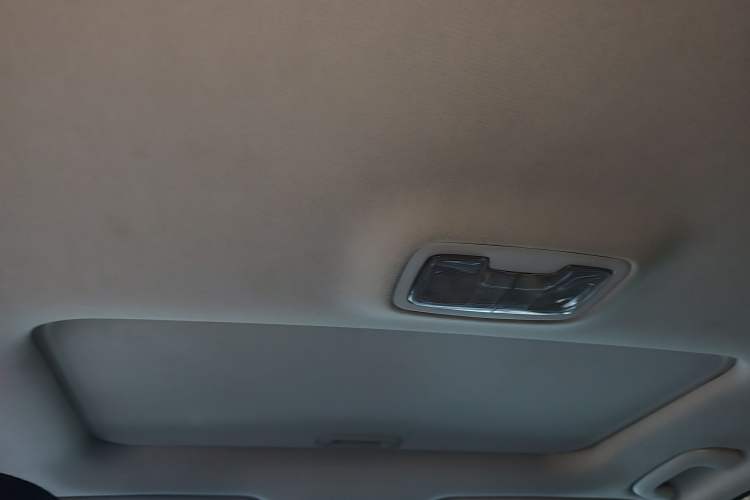 Used Kia K5 2016 1.6T Automatic GLS Headliner