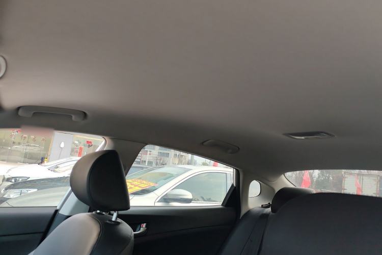 Used Kia K5 2016 1.6T Automatic GLS Headliner