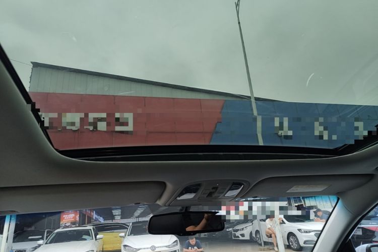 Used Kia K5 2016 1.6T Automatic LUX Headliner