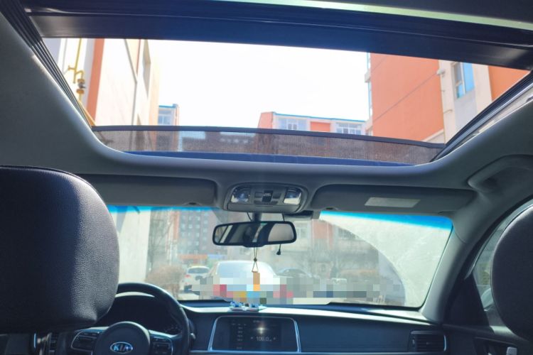Used Kia K5 2016 1.6T Automatic LUX Headliner