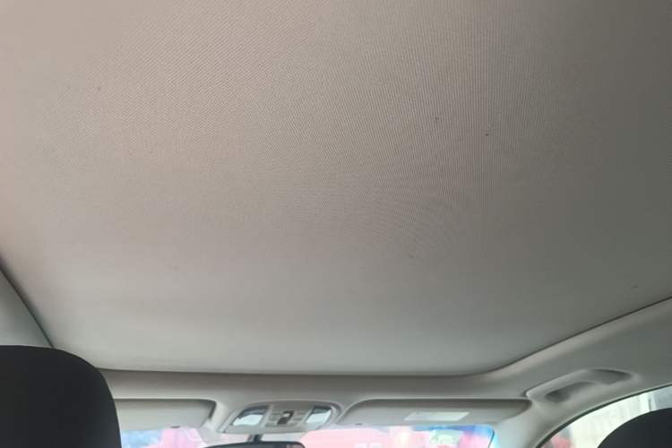 Used Kia K5 2016 1.6T Automatic LUX Headliner