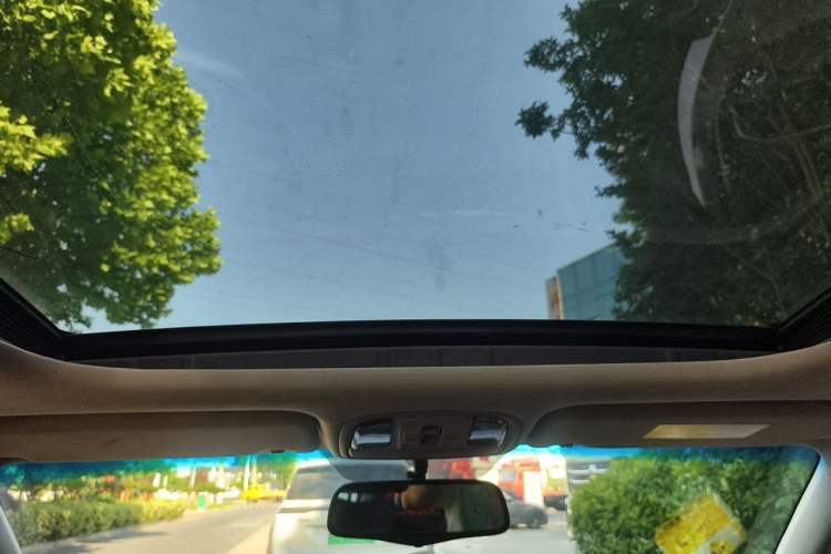 Used Kia K5 2016 1.6T Automatic LUX Headliner
