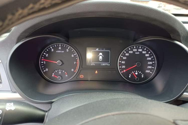 Used Kia K5 2016 1.6T Automatic LUX Instrument Cluster
