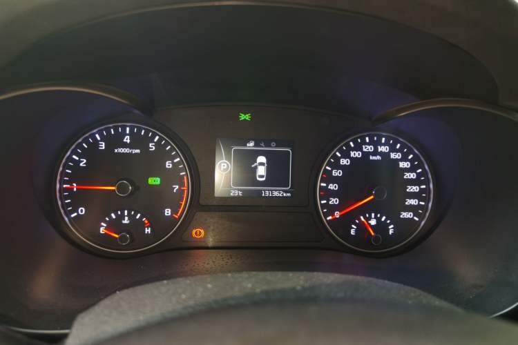 Used Kia K5 2016 1.6T Automatic LUX Instrument Cluster