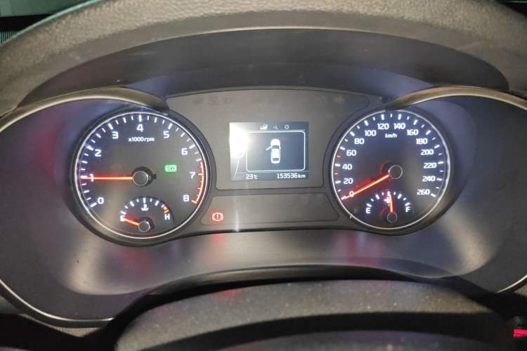 Used Kia K5 2016 1.6T Automatic LUX Instrument Cluster
