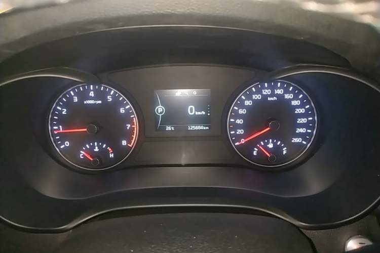 Used Kia K5 2016 1.6T Automatic LUX Instrument Cluster
