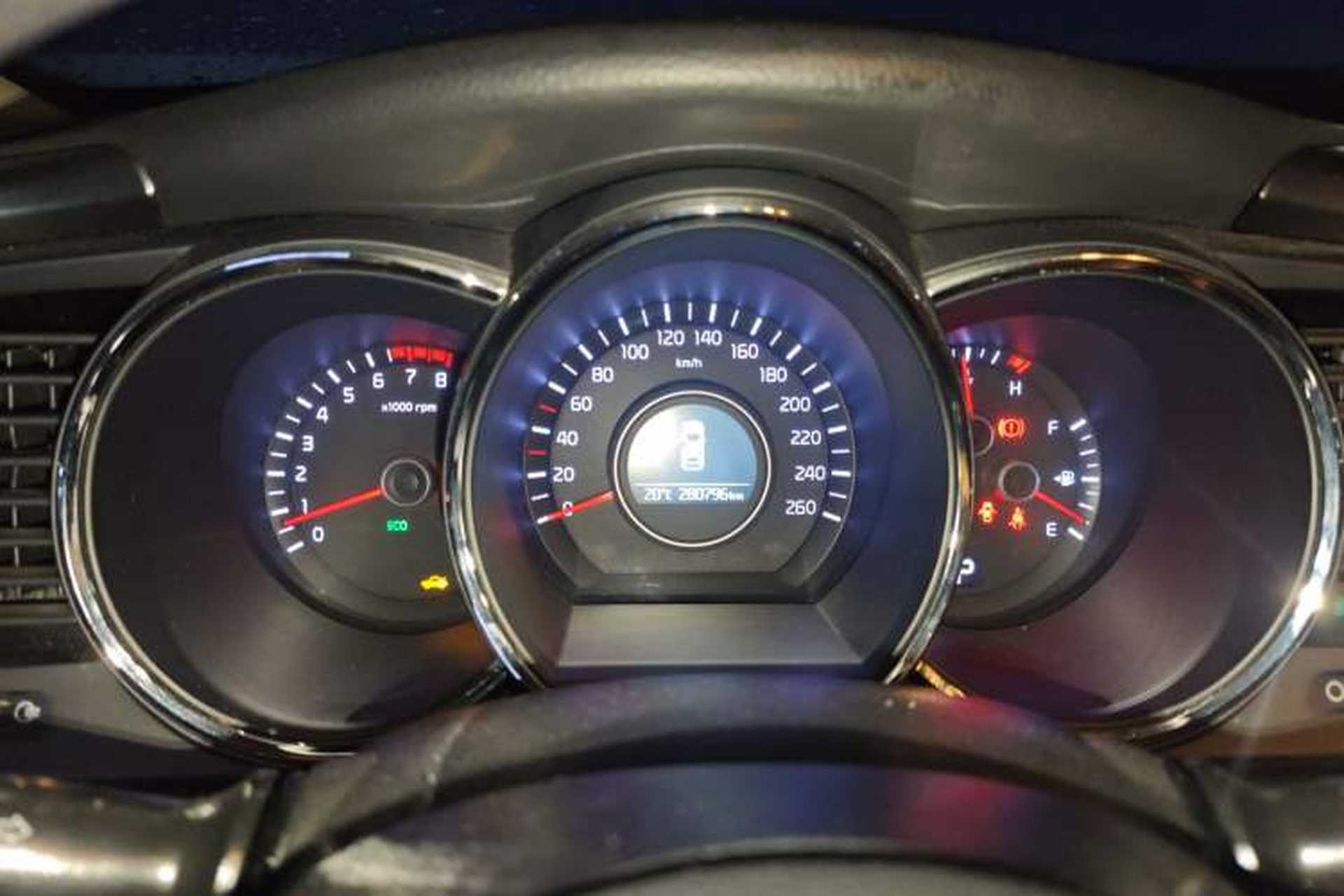 Used Kia K5 2016 2.0L Automatic GL Instrument Cluster
