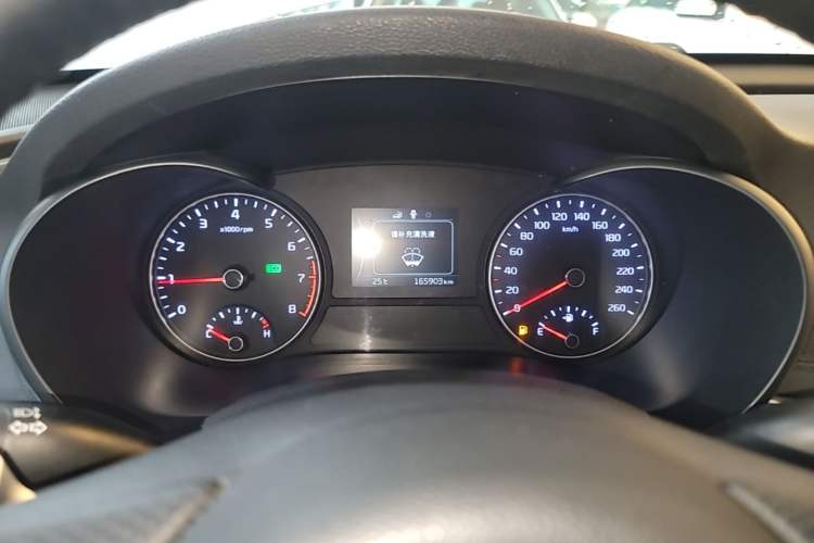 Used Kia K5 2016 1.6T Automatic LUX Instrument Cluster