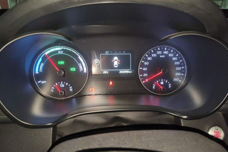 Used Kia K5 2016 2.0L Hybrid GLS Instrument Cluster