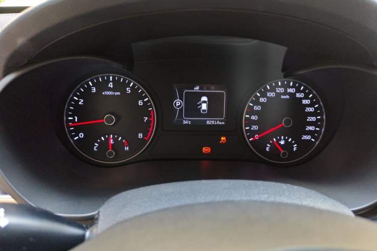 Used Kia K5 2016 1.6T Automatic LUX Instrument Cluster