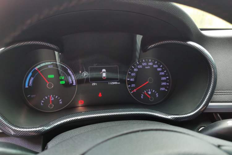 Used Kia K5 2016 2.0L Hybrid GLS Instrument Cluster