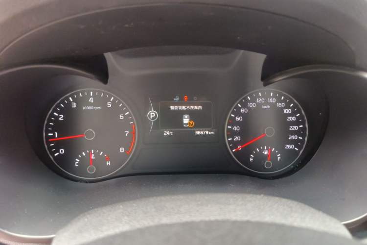 Used Kia K5 2016 2.0L Automatic LUX Instrument Cluster