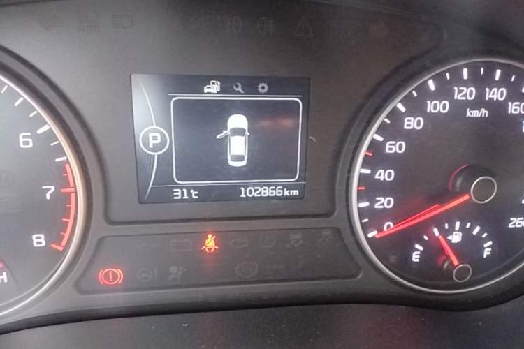 Used Kia K5 2016 1.6T Automatic LUX Instrument Cluster