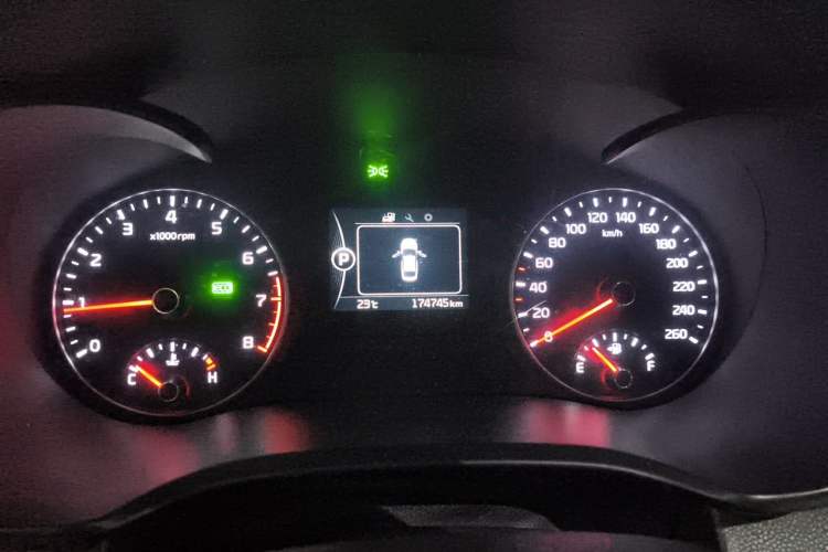 Used Kia K5 2016 1.6T Automatic LUX Instrument Cluster