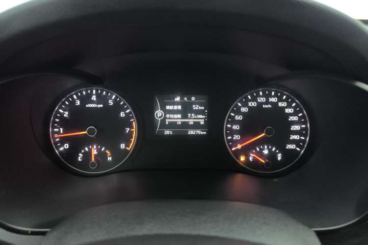 Used Kia K5 2016 1.6T Automatic LUX Instrument Cluster