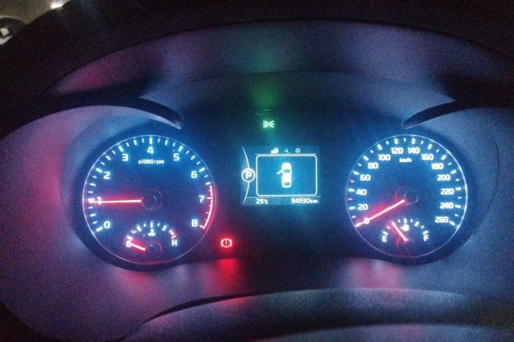 Used Kia K5 2016 1.6T Automatic LUX Instrument Cluster
