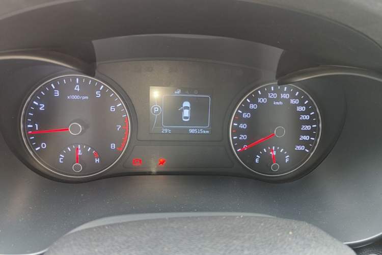 Used Kia K5 2016 1.6T Automatic LUX Instrument Cluster