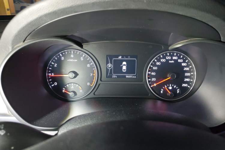 Used Kia K5 2016 1.6T Automatic LUX Instrument Cluster