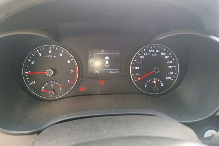 Used Kia K5 2016 1.6T Automatic LUX Instrument Cluster