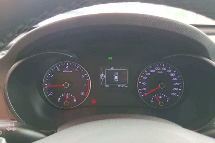 Used Kia K5 2016 1.6T Automatic LUX Instrument Cluster
