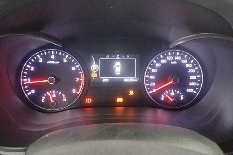Used Kia K5 2016 2.0L Automatic PRM Instrument Cluster