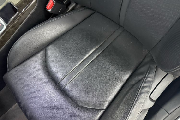 Used Kia K5 2016 1.6T Automatic LUX Interior 8