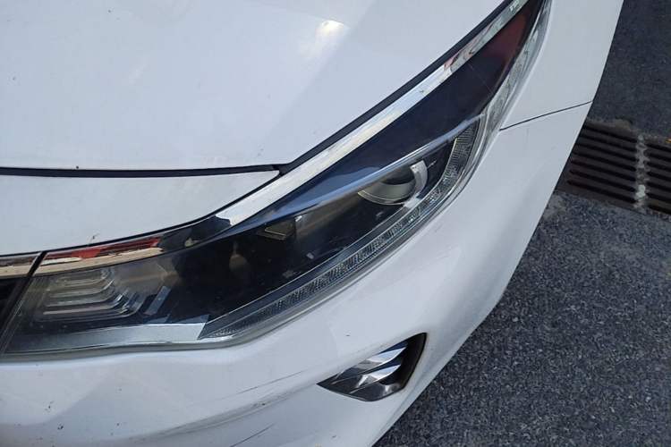 Used Kia K5 2016 1.6T Automatic LUX Left Front Headlight