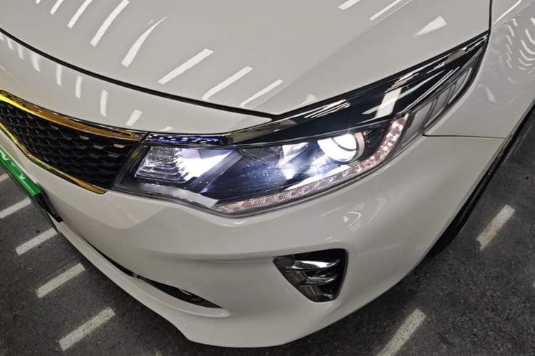 Used Kia K5 2016 1.6T Automatic LUX Left Front Headlight